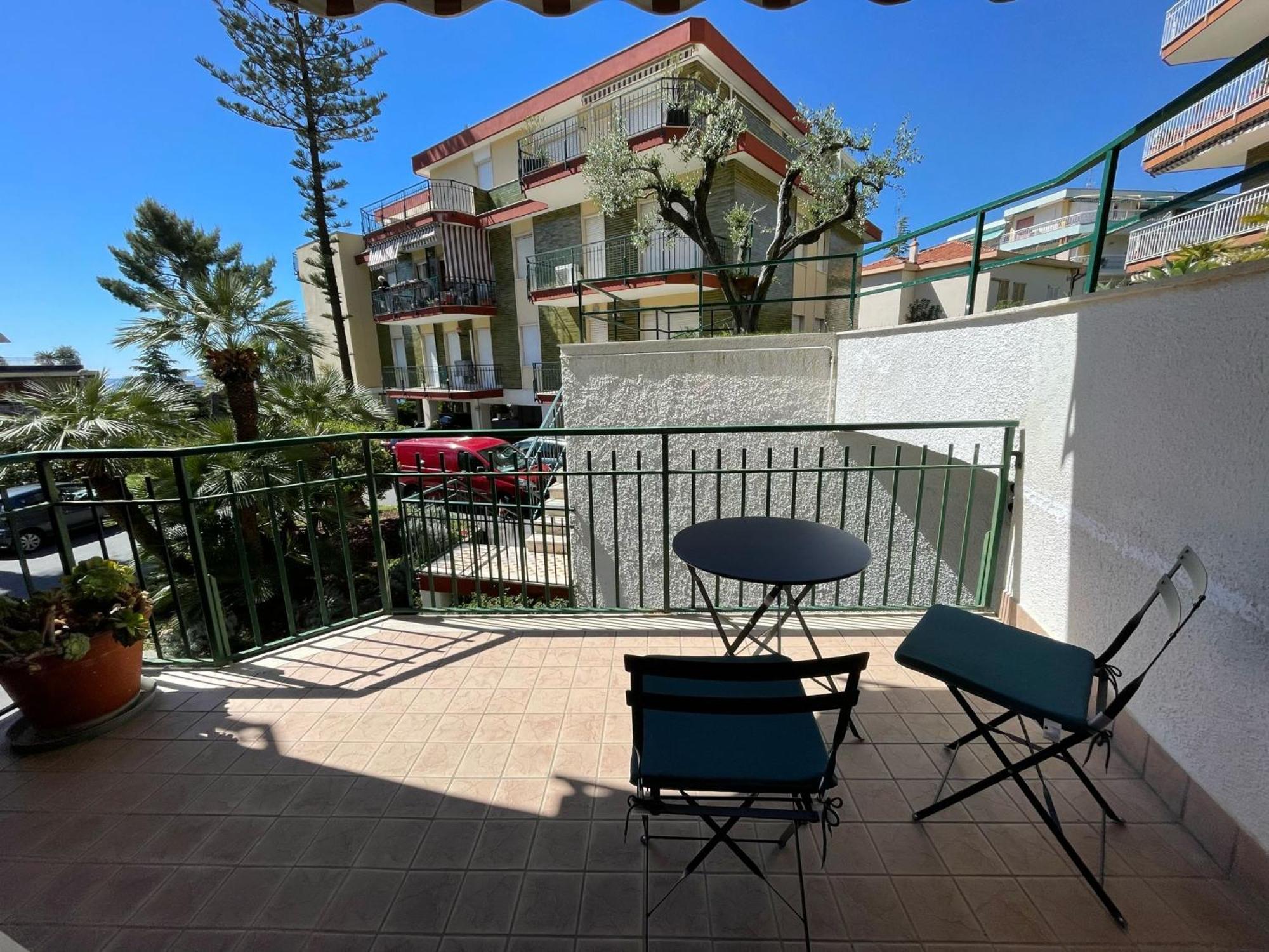 Apartment Wh - Nella's - Trilocale Duca Sanremo
